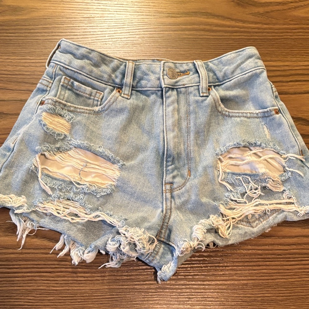 PacSun light blue distressed high rise festival Jean shorts size 23